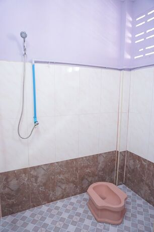 Imagen general del Hotel Levante, Surat Thani. Foto 4