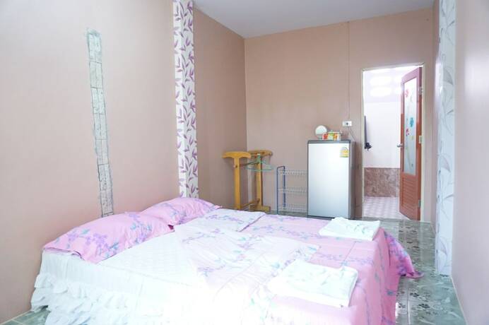 Imagen de la habitación del Hotel Levante, Surat Thani. Foto 20