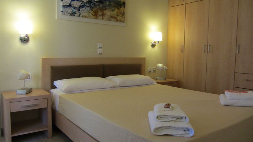 Imagen de los exteriores del Hotel Levantino Studios. Foto 16