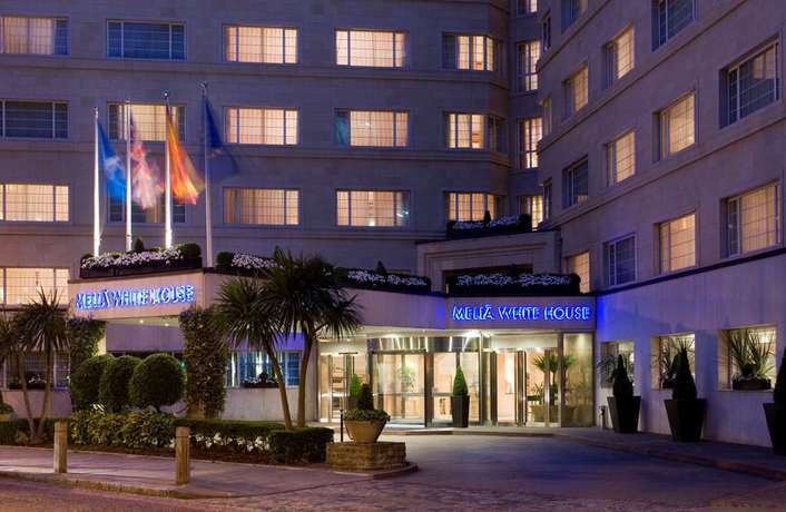 Imagen de los exteriores del Hotel Level At Melia White House. Foto 16