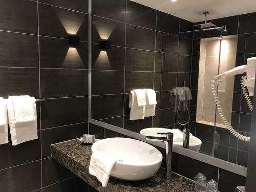 Imagen de la habitación del Hotel Levell. Foto 10