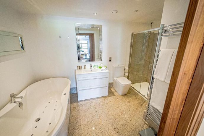 Imagen de la habitación del Hotel Leverhulme. Foto 7