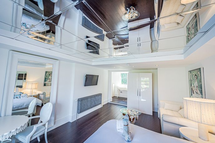 Imagen de la habitación del Hotel Leverhulme. Foto 11