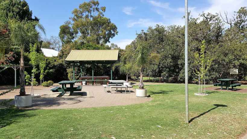 Imagen de los exteriores del Hotel Levi Adelaide Holiday Park. Foto 8