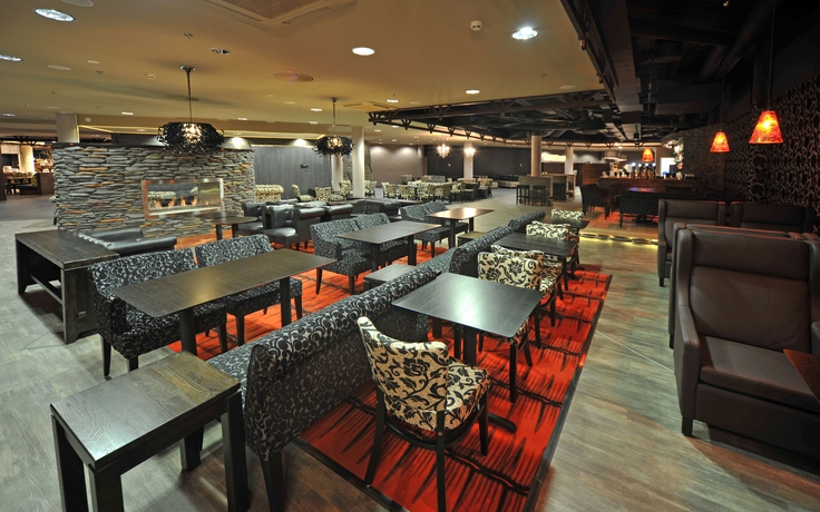 Imagen del bar/restaurante del Hotel Levi Panorama and Levi Chalet Apartments. Foto 4