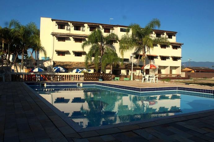 Imagen de la piscina del Hotel Leviv Praia. Foto 12