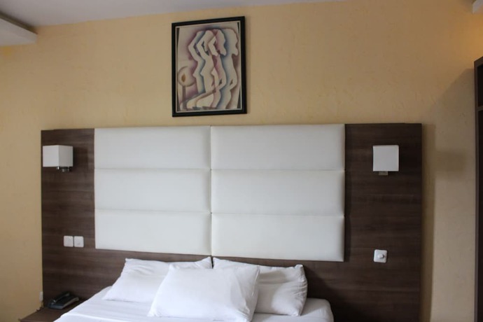 Imagen de la habitación del Hotel Lewat. Foto 6