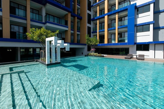Imagen de la piscina del Hotel Lewit Pattaya, A Member Of Radisson Individuals. Foto 19