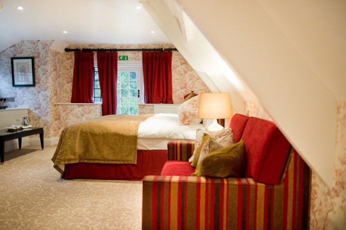 Imagen de la habitación del Hotel Lewtrenchard Manor. Foto 7
