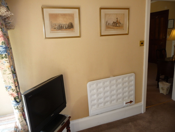 Imagen de la habitación del Hotel Lewtrenchard Manor. Foto 8