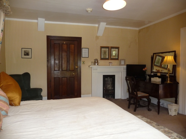Imagen de la habitación del Hotel Lewtrenchard Manor. Foto 10