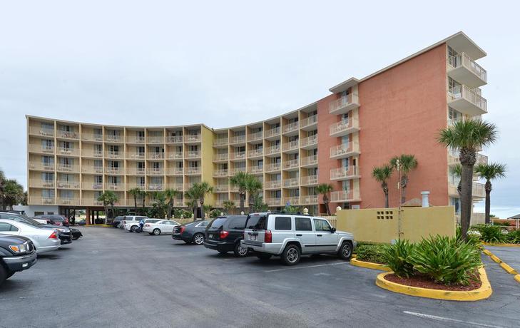 Imagen general del Hotel Lexington Inn & Suites. Foto 2