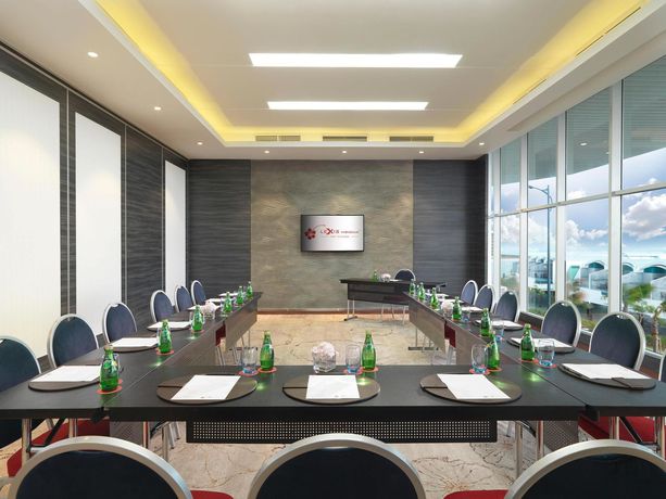 Imagen de los interiores del Hotel Lexis Hibiscus Port Dickson. Foto 13