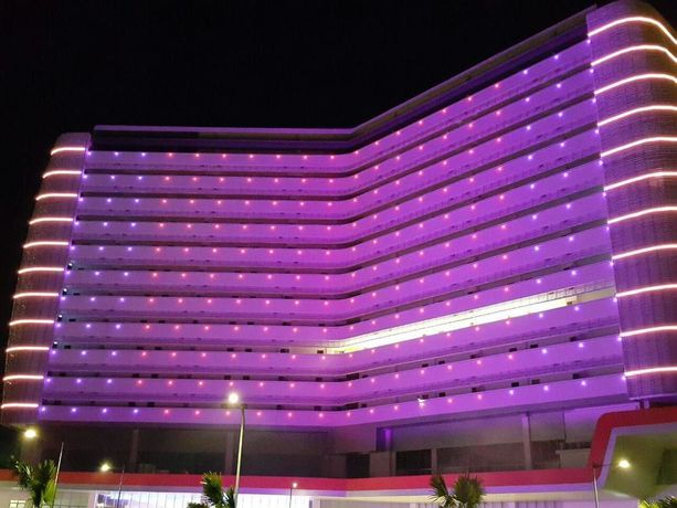 Imagen del bar/restaurante del Hotel Lexis Hibiscus Port Dickson. Foto 5