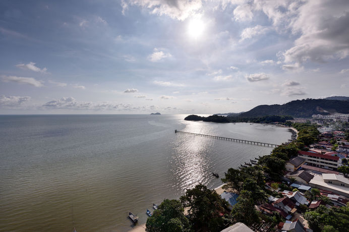 Imagen de la habitación del Hotel Lexis Suites Penang. Foto 10