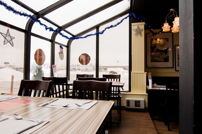 Imagen del bar/restaurante del Hotel L'express. Foto 5