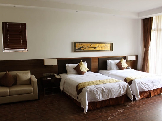 Imagen de la habitación del Hotel Leyi Hot-spring and Spa Hotel. Foto 4