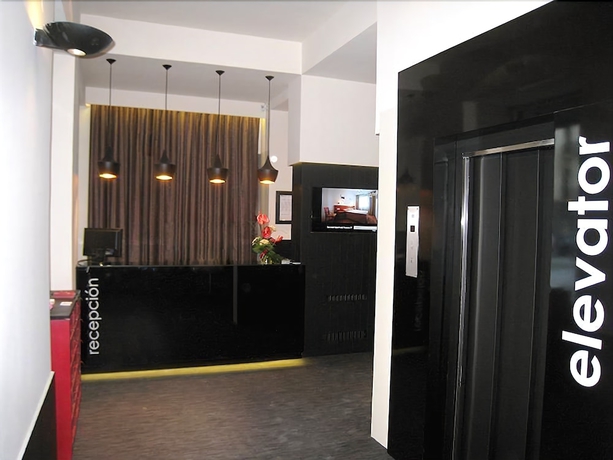 Imagen de los interiores del Hotel Leyre. Foto 12