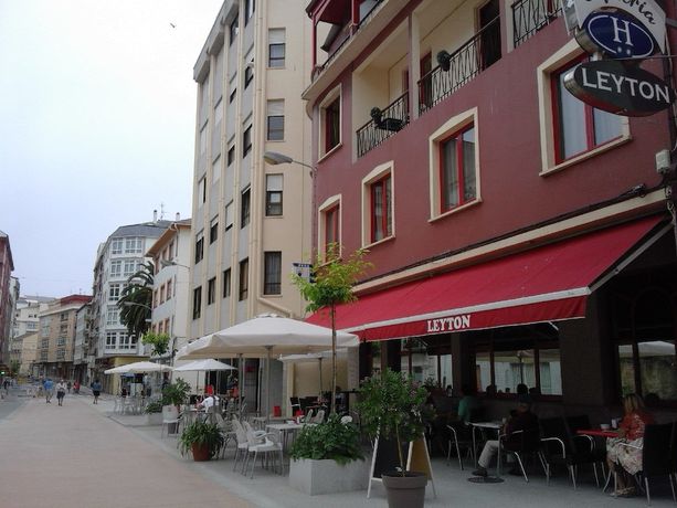 Imagen de los exteriores del Hotel Leyton. Foto 10