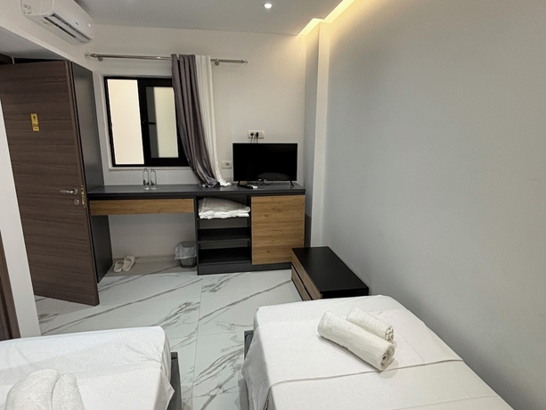 Imagen de la habitación del Hotel Lezet. Foto 1