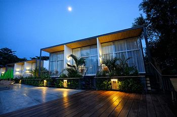 Imagen de los exteriores del Hotel Lg Lemon Grass. Foto 2