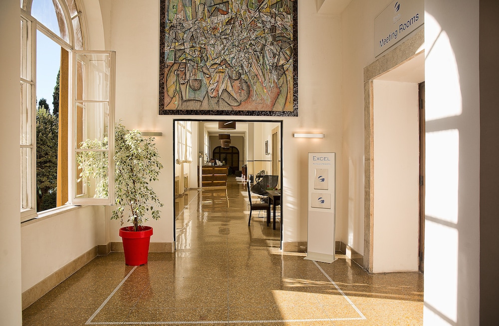 Imagen de los interiores del Hotel Lh Excel Roma Montemario. Foto 15