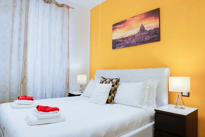 Imagen de la habitación del Hotel Lh Royal Suites. Foto 7