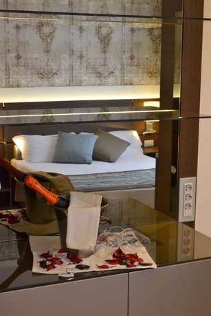 Imagen de la habitación del Hotel Lh Sirio Venice. Foto 12