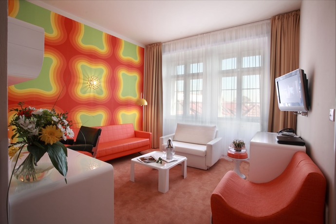 Imagen de los interiores del Hotel Lh Vintage Design Sax. Foto 15