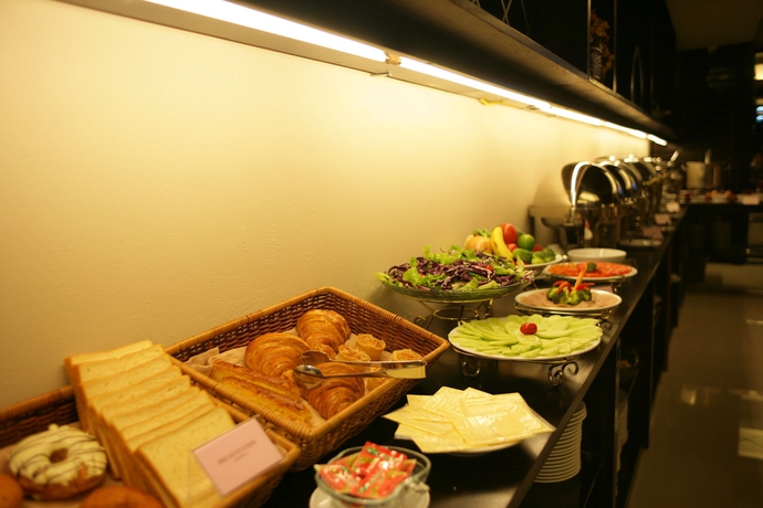 Imagen del bar/restaurante del Hotel L'heritage. Foto 3