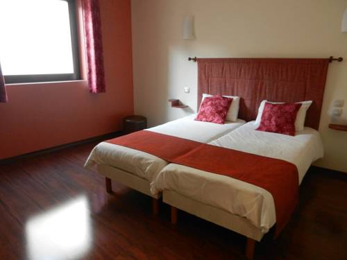 Imagen de la habitación del Hotel L'hôtel, CHARTRES. Foto 3