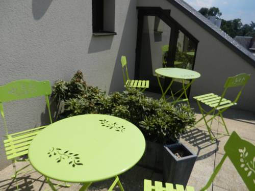 Imagen de la habitación del Hotel L'h&ocirc;tel, CHARTRES. Foto 10