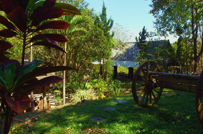 Imagen de los exteriores del Hotel Lhongkhao Resort. Foto 7