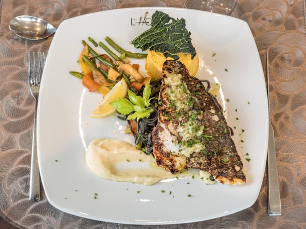 Imagen del bar/restaurante del Hotel L'horizon. Foto 10