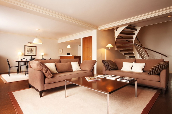 Imagen de la habitación del Hotel L'hotel De Hiei. Foto 9