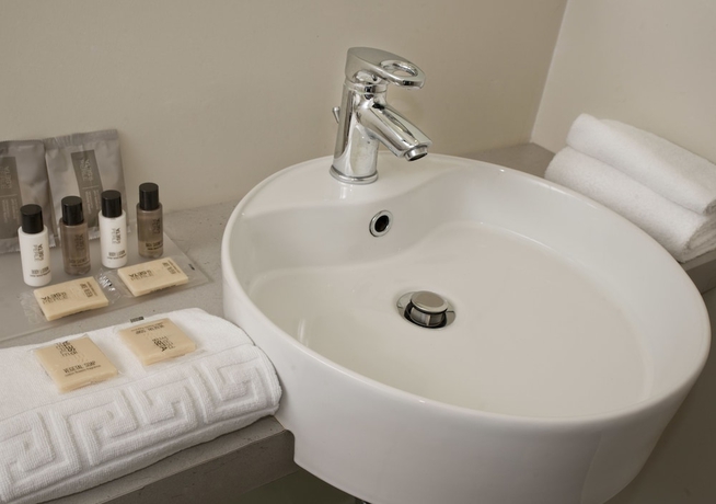 Imagen de la habitación del Hotel L'hotel, Rimini. Foto 7