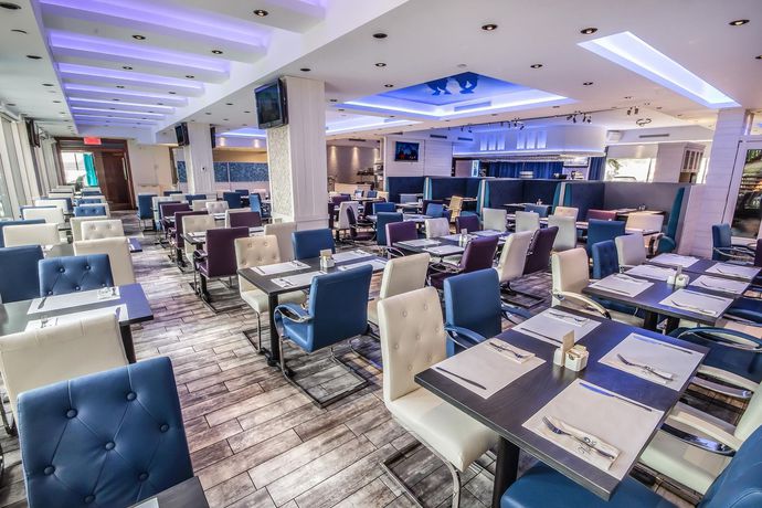 Imagen del bar/restaurante del Hotel Lhotelquébec. Foto 6