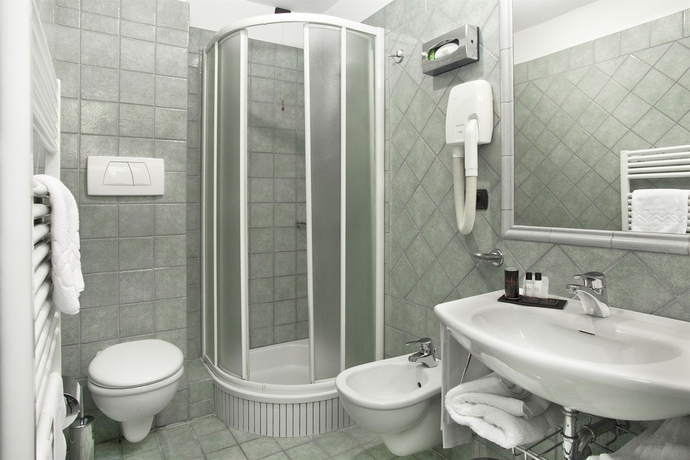 Imagen de la habitación del Hotel Lhp River and Spa. Foto 4