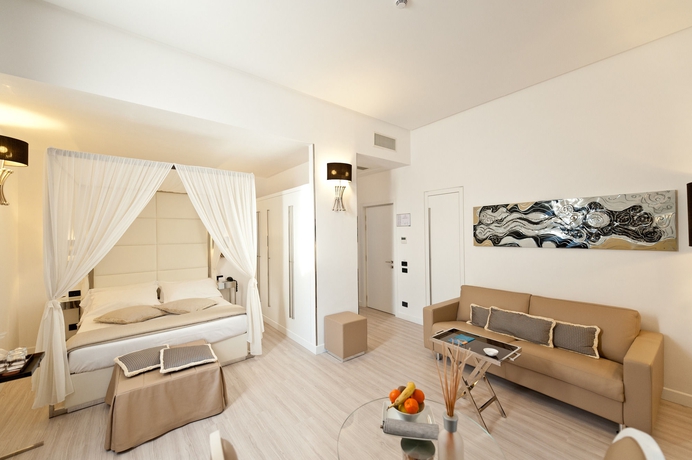 Imagen de la habitación del Hotel Lhp Santa Margherita Palace and Spa. Foto 7