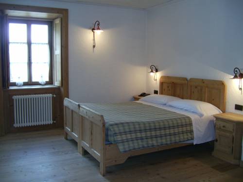 Imagen de la habitación del Hotel Li Arnoga. Foto 6