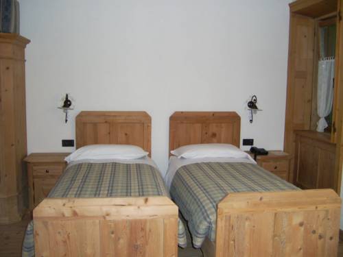 Imagen de la habitación del Hotel Li Arnoga. Foto 14