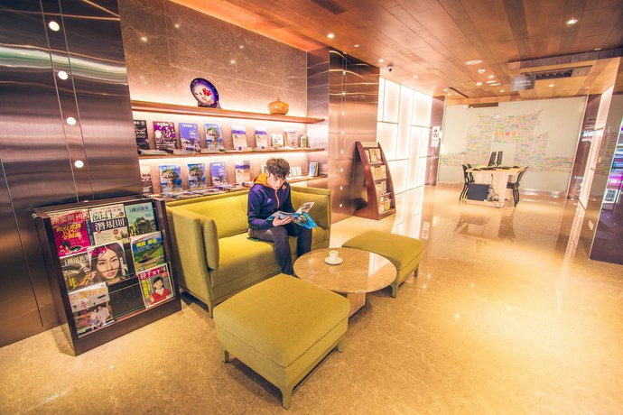 Imagen de los interiores del Hotel Li Duo Best. Foto 13