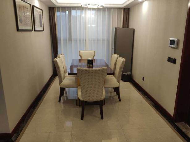 Imagen de los interiores del Hotel Li Sen and Resort. Foto 5