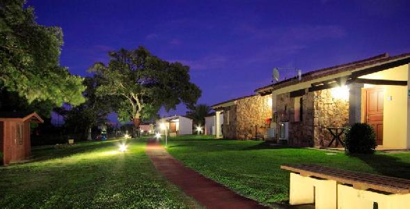 Imagen general del Hotel Li Suari Village. Foto 12