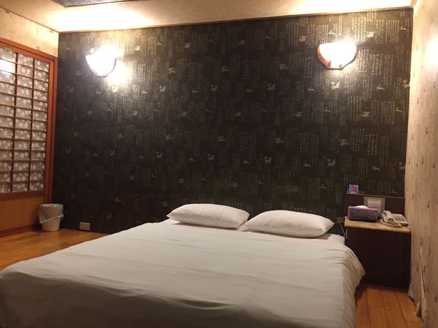 Imagen de la habitación del Hotel Li Ti. Foto 17