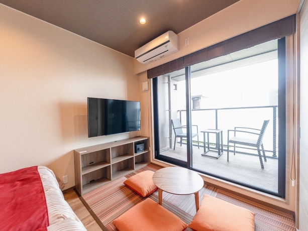 Imagen de la habitación del Hotel LiVEMAX RESORT ATAMI SEA FRONT. Foto 14