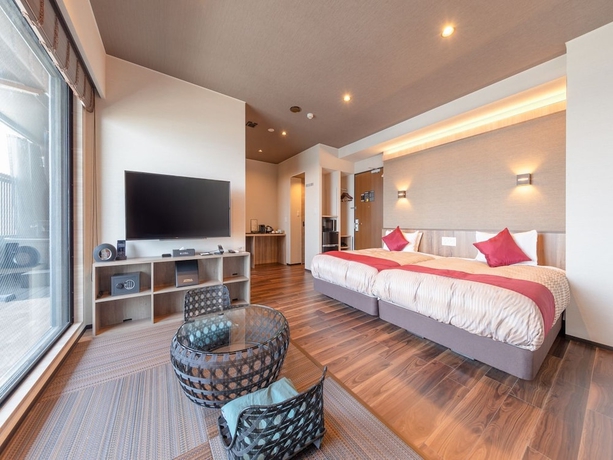 Imagen de la habitación del Hotel LiVEMAX RESORT ATAMI SEA FRONT. Foto 17