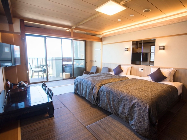 Imagen de la habitación del Hotel LiVEMAX RESORT KYOTANGO SEA FRONT. Foto 10