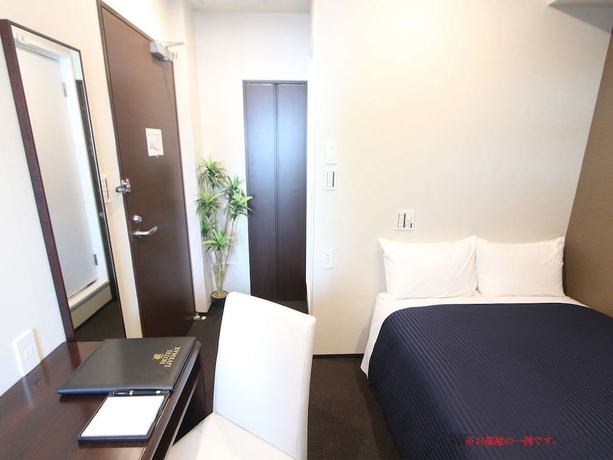 Imagen de la habitación del Hotel LiVEMAX Umeda Douyama. Foto 9