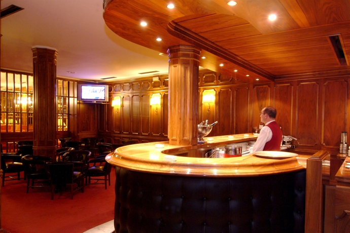 Imagen del bar/restaurante del Hotel Liabeny. Foto 4